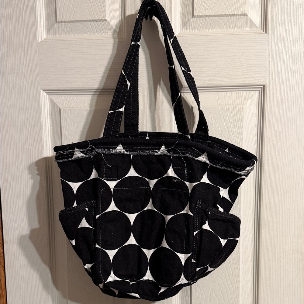 Thirty-One Black and White Circle Pattern Tote